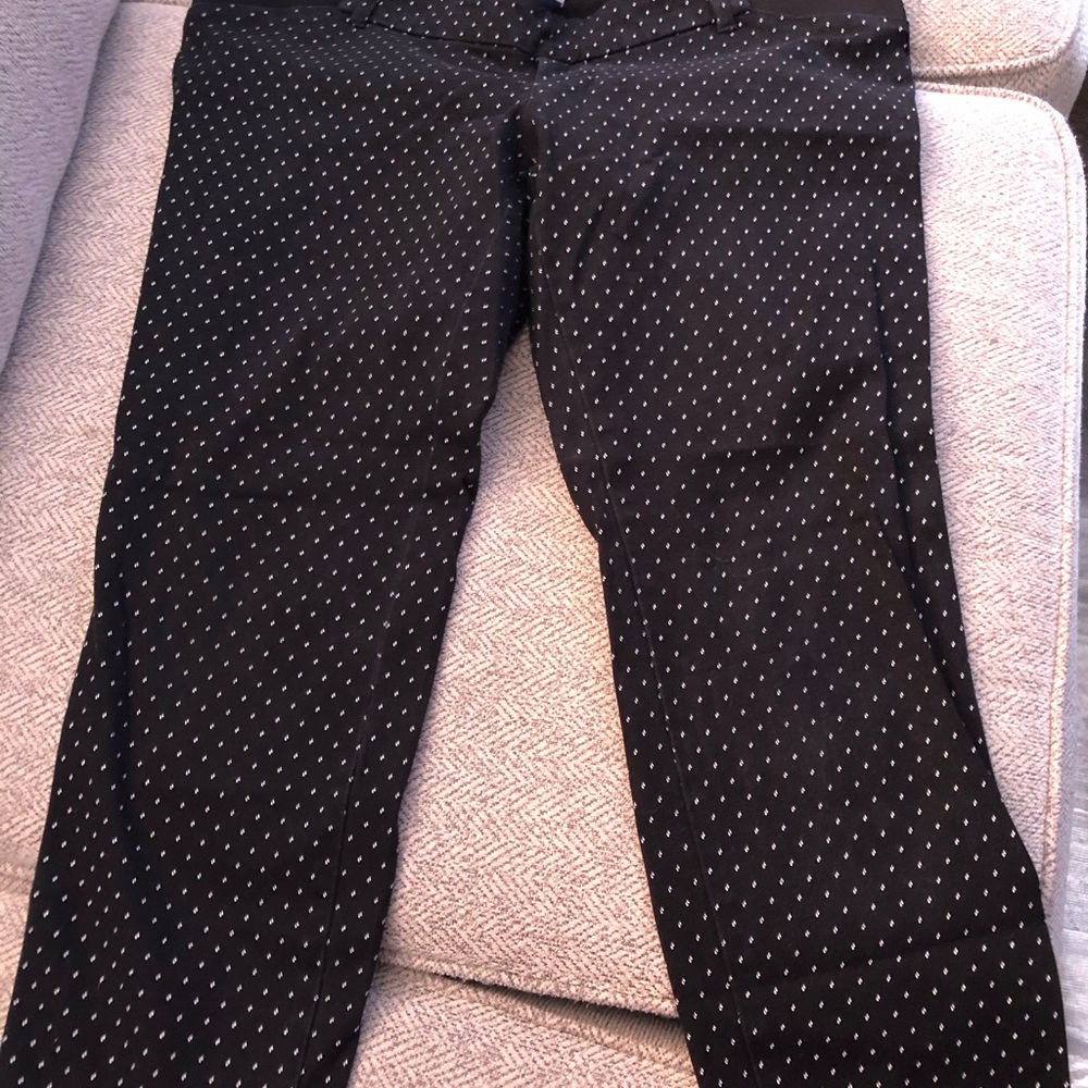Old Navy Maternity Pixie Pants